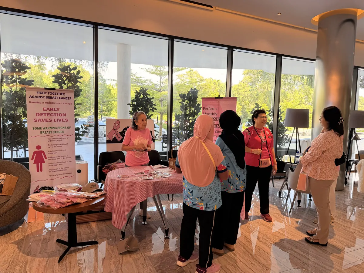 Pinktober-Women-Wellness---Pic-2-use